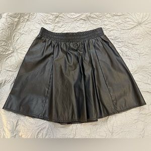 NWOT Black pleather Skirt! Forever 21